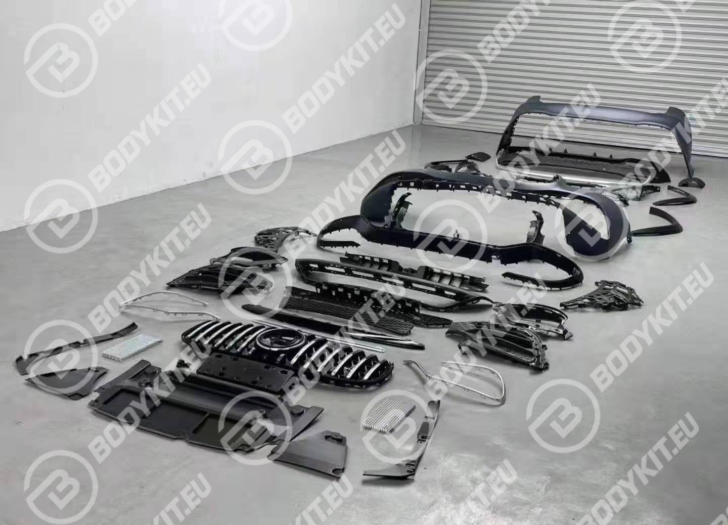 „MERCEDES GLS X167 GLS63“ kėbulo komplektas 2020–2024 m. „MERCEDES GLS X167 GLS63“ kėbulo komplektas 2020–2024 m.