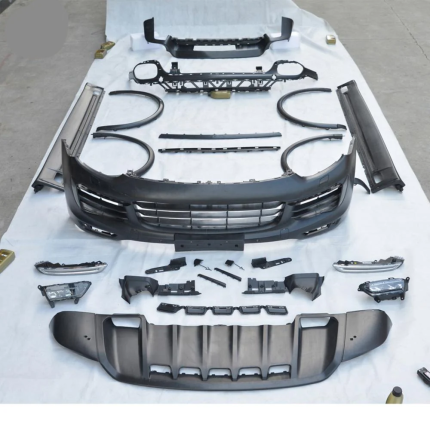 ZESTAW KAROSERYJNY DO PORSCHE CAYENNE GTS 2015–2017
